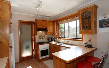 17 Keys Court, Narre Warren