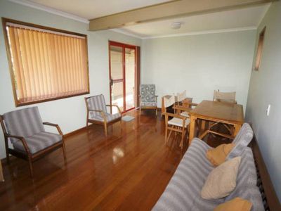 5 Kurrawong Avenue, Hawks Nest