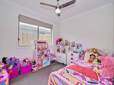 84 South Quarter Dr, Loganlea