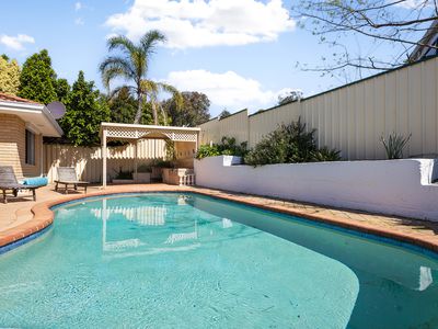 21 Oliver Street, Dianella