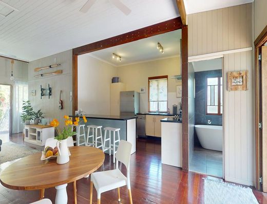 Charming little gem  *** Unfurnished *** image 3