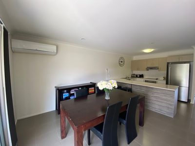 130 / 230 Pulgul Street, Urangan