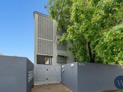 9 / 148 Kent Street, New Farm