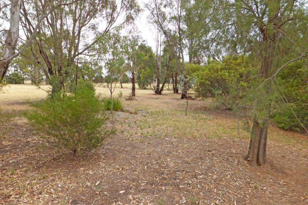 617 McEwen Road, Kyabram