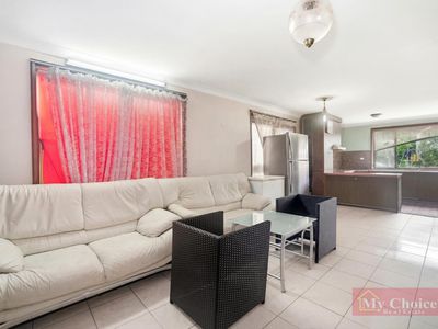 4 Senior Street, Canley Vale