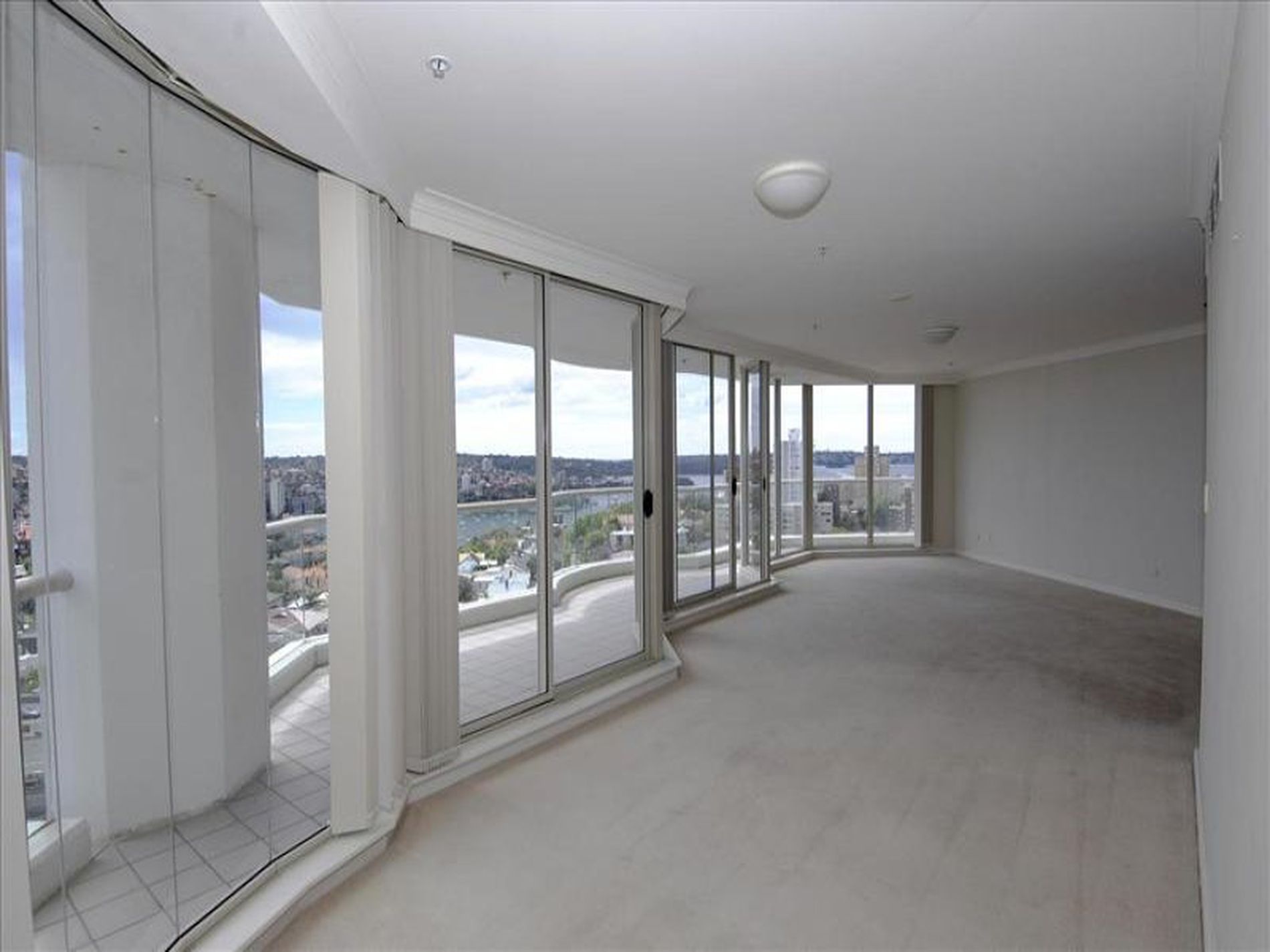 1903 / 38 Alfred Street, Milsons Point