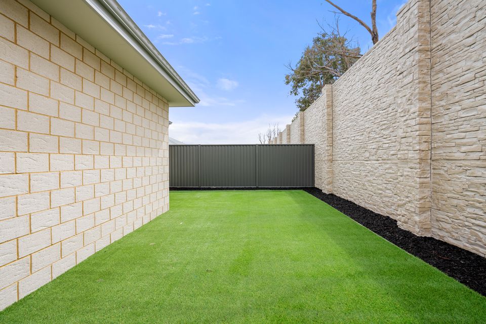 16 Minjary Loop, Baldivis