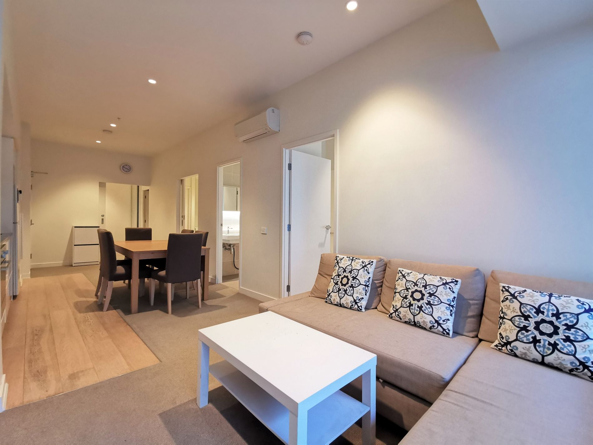 1504 / 199 William Street, Melbourne