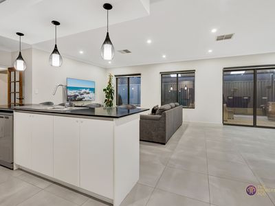 19 Valiant Parade, Baldivis