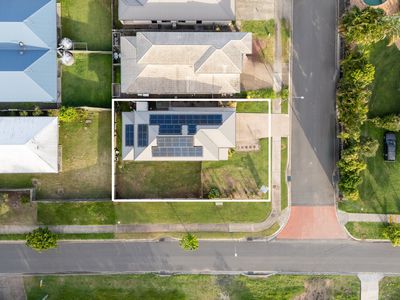 2 Weston Court, Bellbird Park