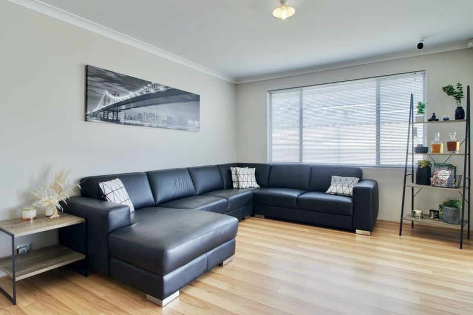 2 Tide Way , Singleton