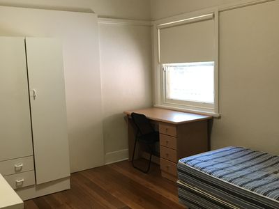 69 Waverley Road, Malvern East