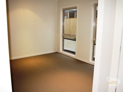 5 / 12-14 Kingsfield Crescent, Lynbrook