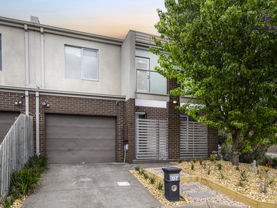 2 / 24 Findon Court, Point Cook