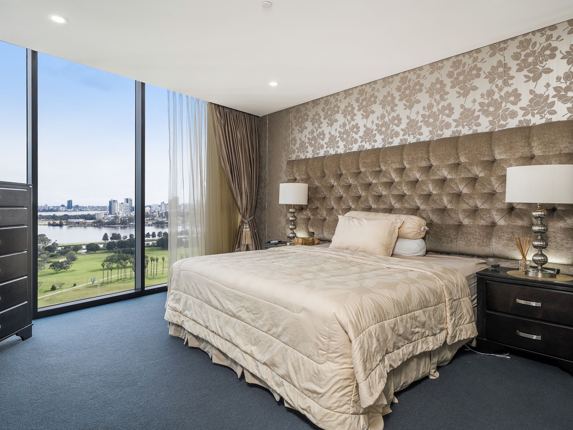 1908 / 96 Bow River Crescent, Burswood