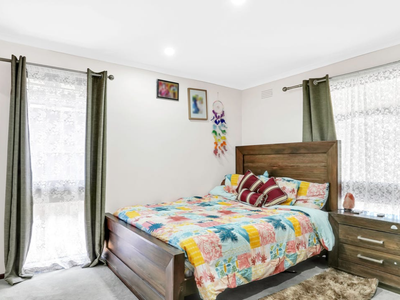 38 Warringa Crescent, Hoppers Crossing