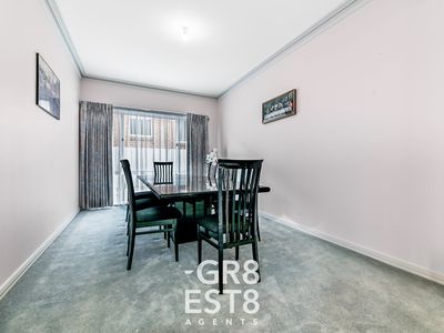 4 The Oaks, Narre Warren