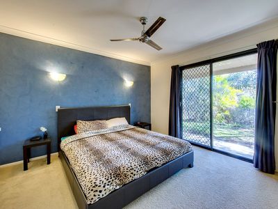 10 Sunview Road, Springfield