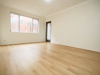 2 / 94 Sproule Street, Lakemba