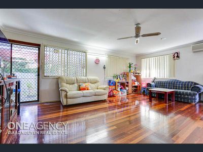 32 Crater St, Inala