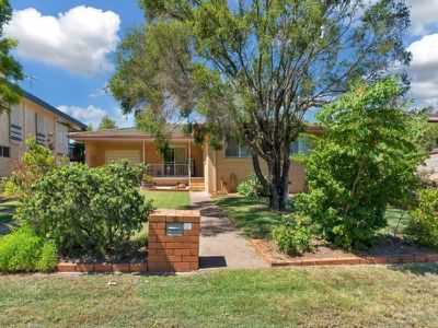 12 Gwendoline Street, Raceview