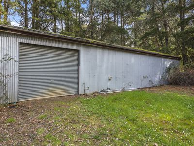 396 Black Forest Drive, Macedon