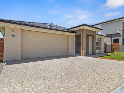 21 / 55 The Vines Drive, Normanville