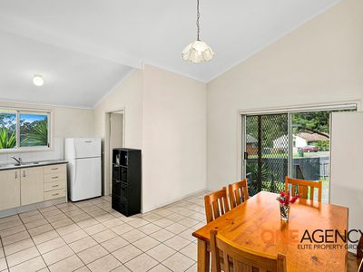 41 CLEMATIS CRESCENT, Barrack Heights