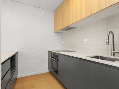 1 / 277 Nicholson Street, Seddon