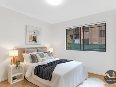 8 / 33-35 Sherbrook Road, Hornsby