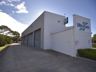 1A & 1B / 105 Main South Road, Morphett Vale