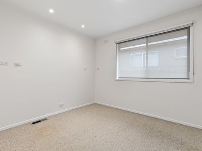 14 Fairfield Avenue, Belmont