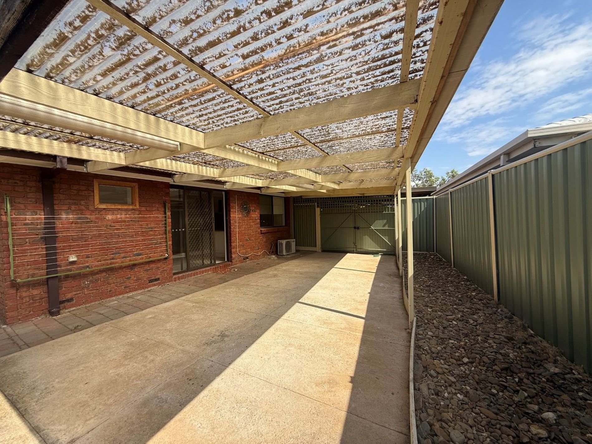 28 Tamarind Crescent, Werribee