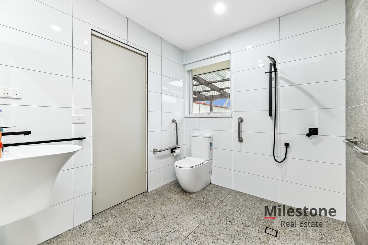 28 Clarendon Street, Cranbourne