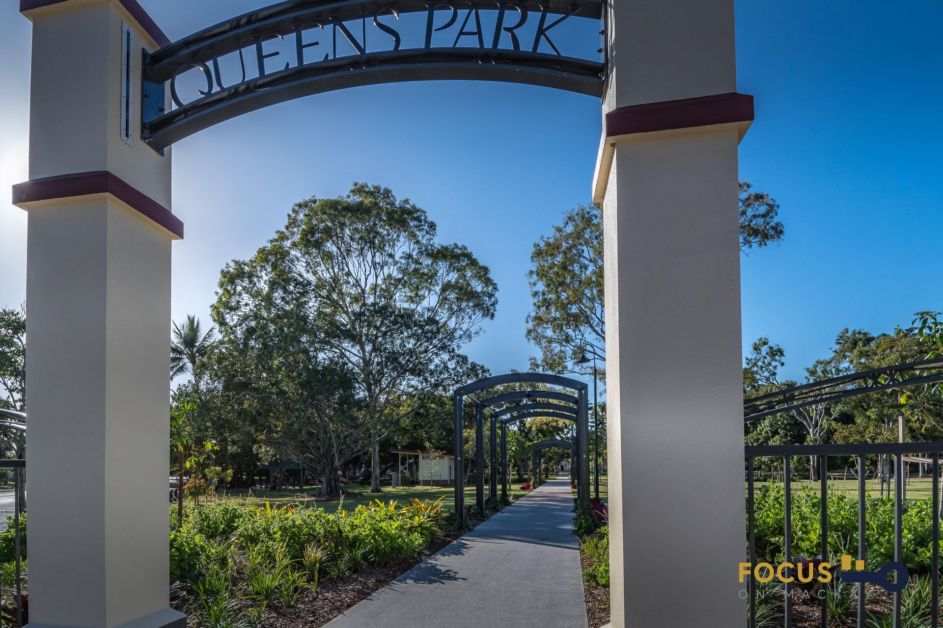 2 / 61 Carlyle Street, Mackay