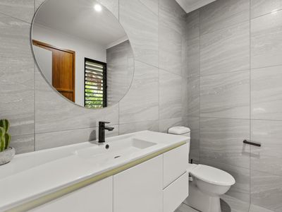 10 Rainforest Road, Edmonton