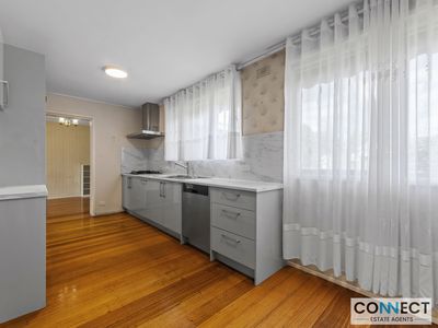 6 Colvin Court, Glen Waverley