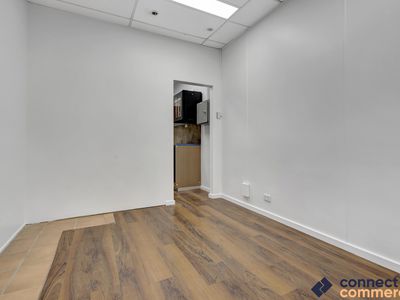 Shop 13 / 9 Shillington Place, Wishart