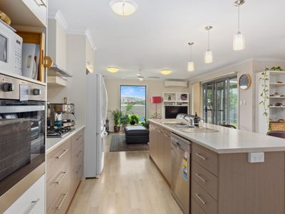 11 Henry Court, Normanville