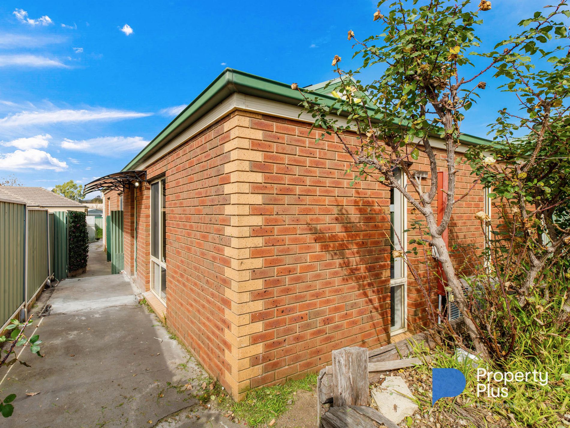 11 Allingham Street, Golden Square