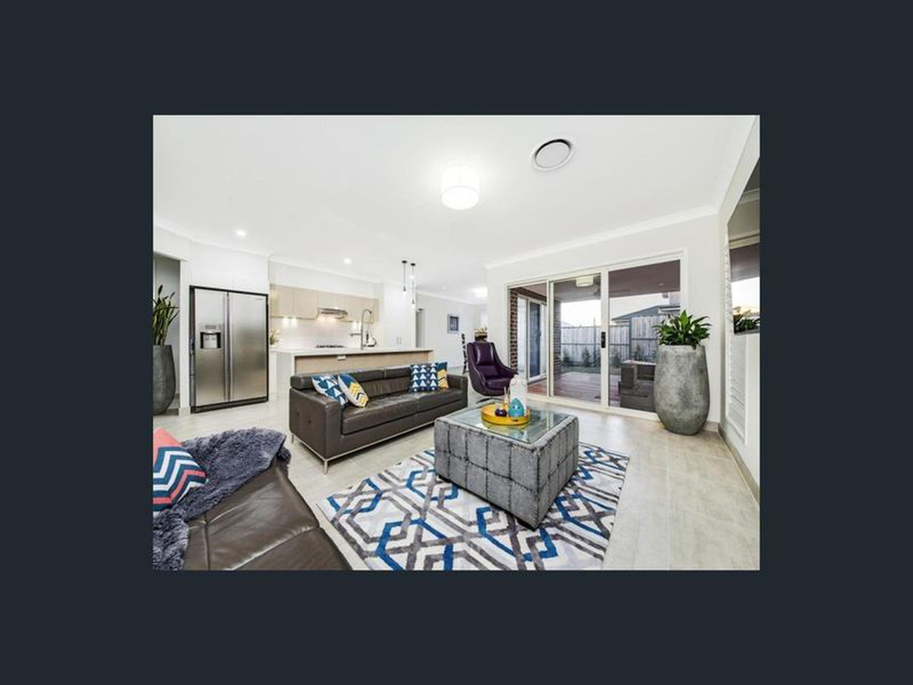 14 Tangerine Street, CADDENS