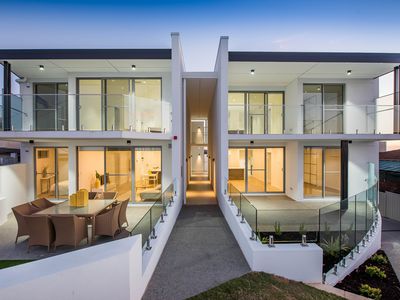 1/6 Nautilus Place, Scarborough