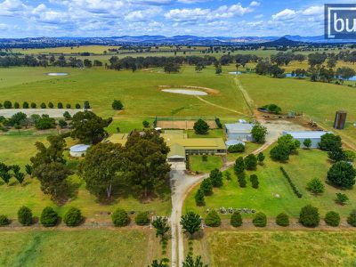 136 Sargeant Road, Table Top