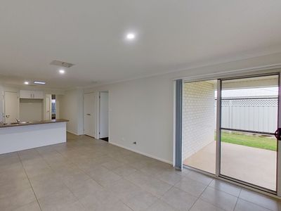 40A Champagne Drive, Dubbo