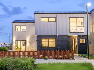 11 Hea Road, Hobsonville