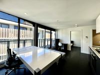 704 / 140 Dudley Street, West Melbourne