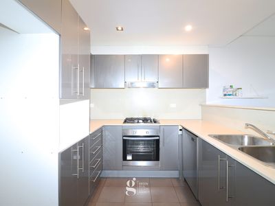 4123 / 10 Porter Street, Ryde