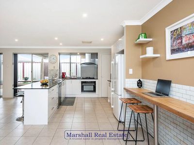 21 Kippilaw Loop, Carramar
