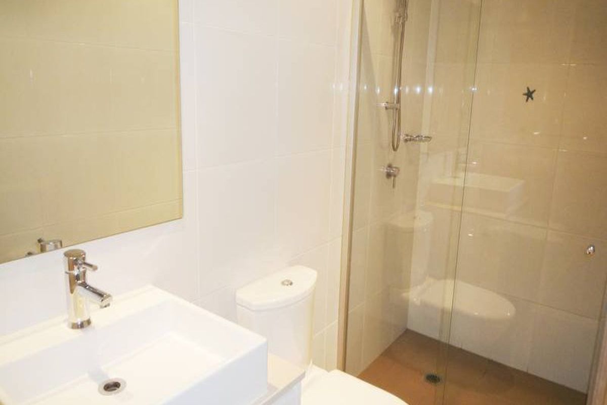 306 / 3  Stromboli Strait , Wentworth Point