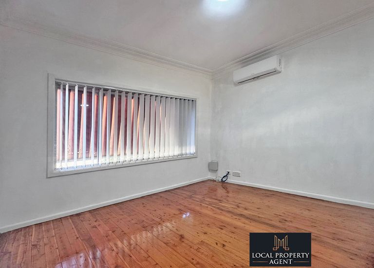 12 Paterson St, Campbelltown